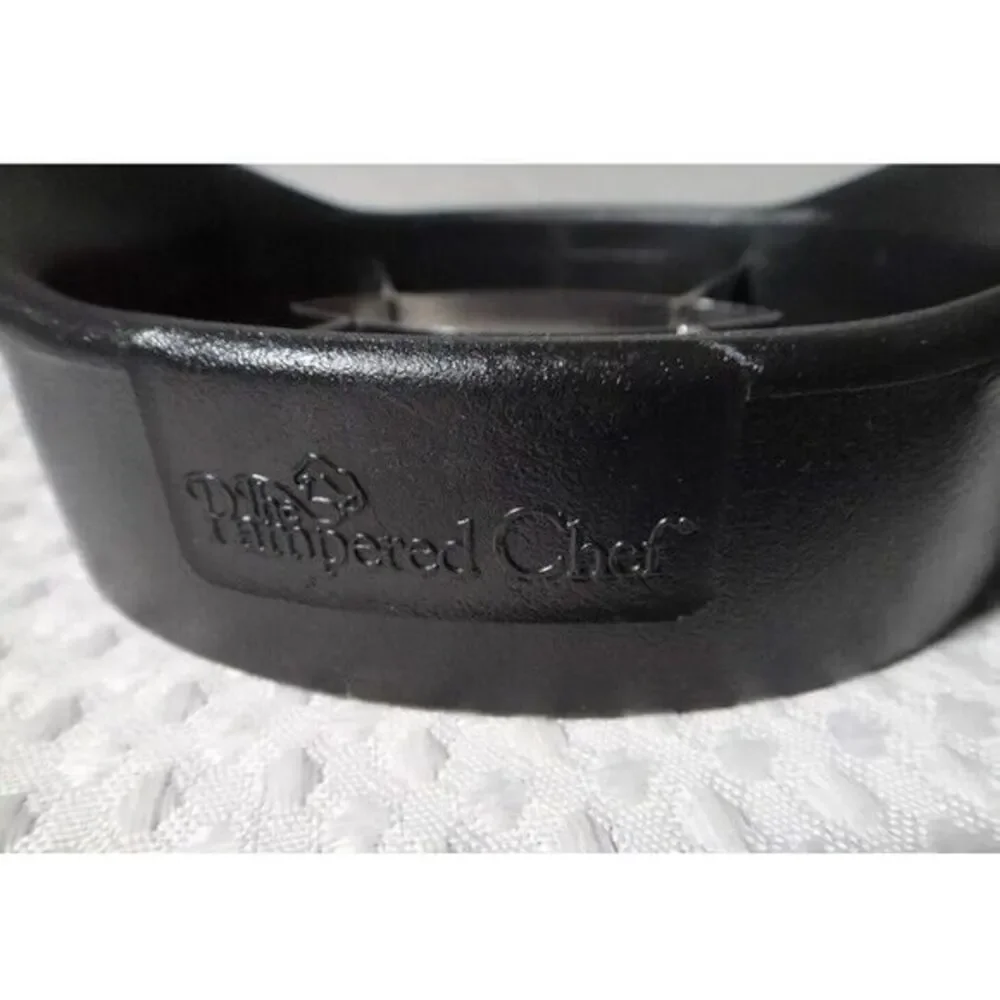 Pampered Chef Mango Wedger #2418 Fruit Slicer Cutter Pitter no blade cover‎